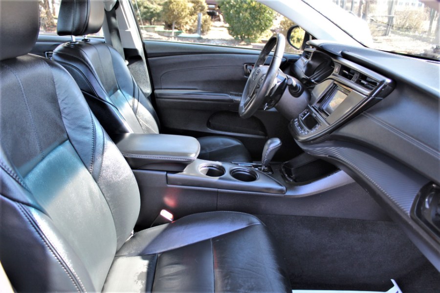 2015 Toyota Avalon 4dr Sdn XLE Premium, available for sale in Great Neck, New York | Great Neck Car Buyers & Sellers. Great Neck, New York 2015 Toyota Avalon 4dr Sdn XLE Premium, available for sale in Great Neck, New York | Great Neck Car Buyers & Sellers. Great Neck, New York