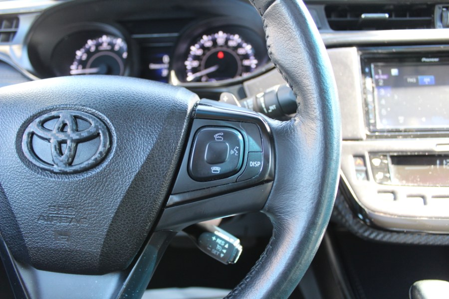 2015 Toyota Avalon 4dr Sdn XLE Premium, available for sale in Great Neck, New York | Great Neck Car Buyers & Sellers. Great Neck, New York 2015 Toyota Avalon 4dr Sdn XLE Premium, available for sale in Great Neck, New York | Great Neck Car Buyers & Sellers. Great Neck, New York