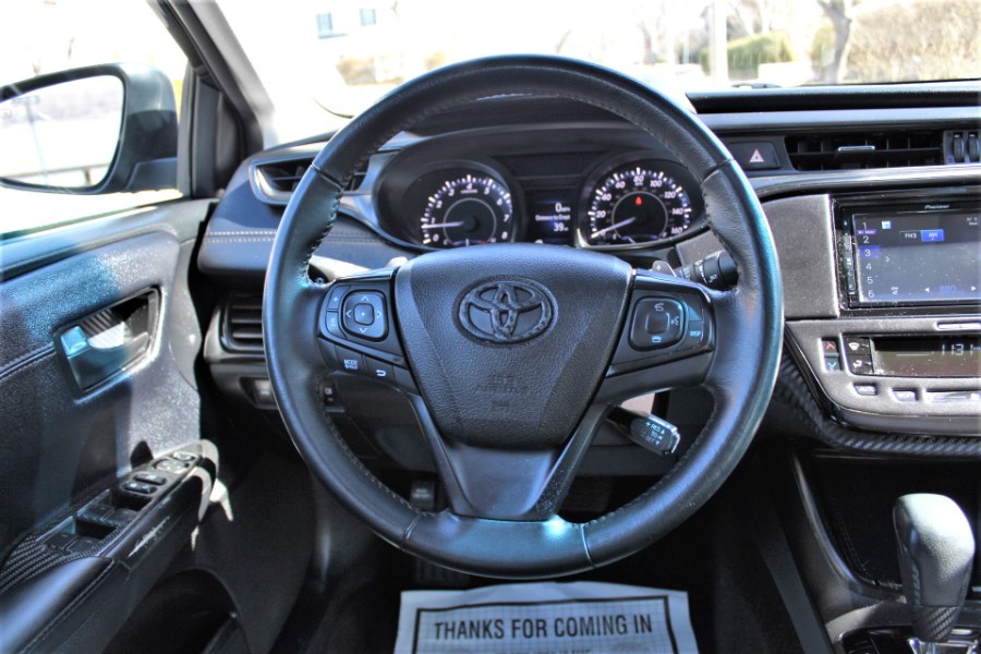 2015 Toyota Avalon 4dr Sdn XLE Premium, available for sale in Great Neck, New York | Great Neck Car Buyers & Sellers. Great Neck, New York 2015 Toyota Avalon 4dr Sdn XLE Premium, available for sale in Great Neck, New York | Great Neck Car Buyers & Sellers. Great Neck, New York