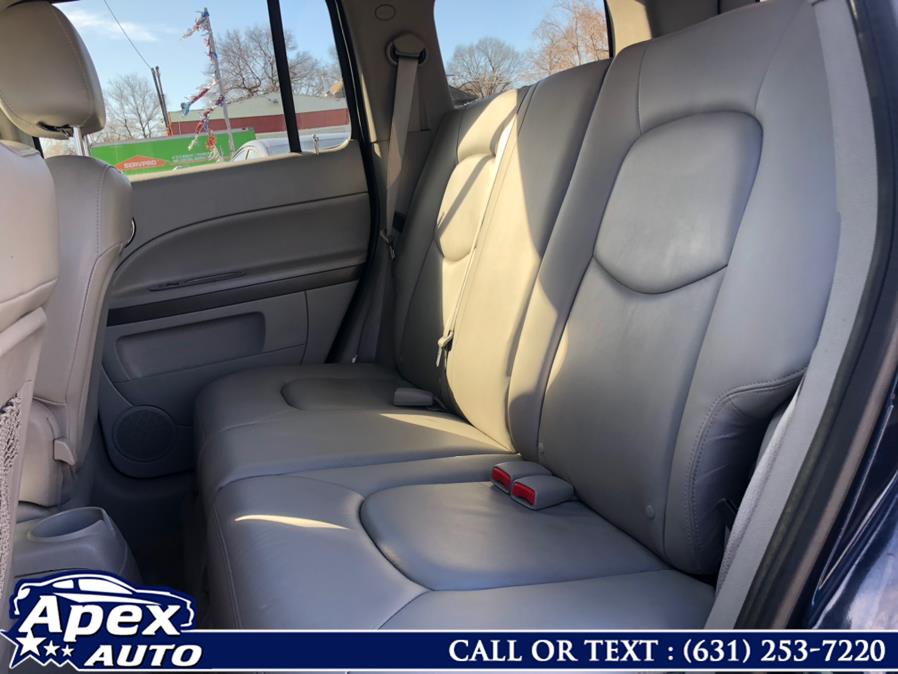 Used Chevrolet HHR FWD 4dr LT w/2LT 2010 | Apex Auto. Selden, New York Used Chevrolet HHR FWD 4dr LT w/2LT 2010 | Apex Auto. Selden, New York