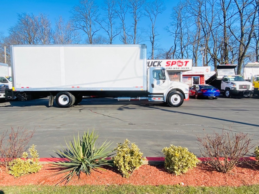2016 Freightliner M2 106 26 FEET DRY BOX + LIFT GATE + NO CDL, available for sale in South Amboy, New Jersey | NJ Truck Spot. South Amboy, New Jersey 2016 Freightliner M2 106 26 FEET DRY BOX + LIFT GATE + NO CDL, available for sale in South Amboy, New Jersey | NJ Truck Spot. South Amboy, New Jersey