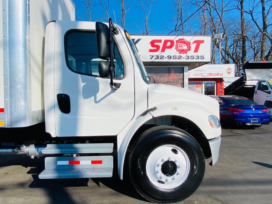 2016 Freightliner M2 106 26 FEET DRY BOX + LIFT GATE + NO CDL, available for sale in South Amboy, New Jersey | NJ Truck Spot. South Amboy, New Jersey 2016 Freightliner M2 106 26 FEET DRY BOX + LIFT GATE + NO CDL, available for sale in South Amboy, New Jersey | NJ Truck Spot. South Amboy, New Jersey