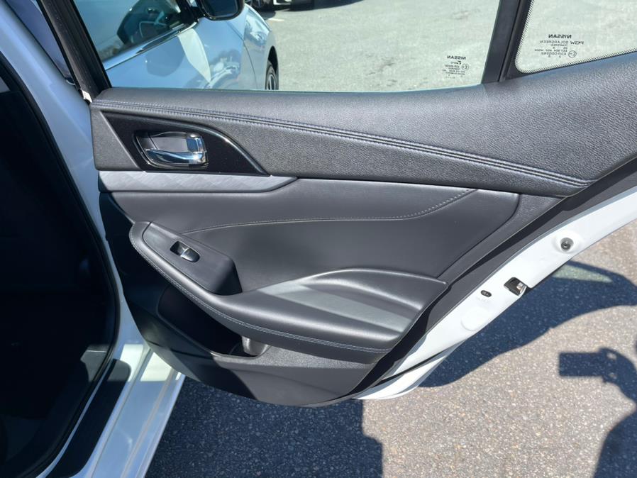 2017 Nissan Maxima S 3.5L, available for sale in South Windsor, Connecticut | Mike And Tony Auto Sales, Inc. South Windsor, Connecticut 2017 Nissan Maxima S 3.5L, available for sale in South Windsor, Connecticut | Mike And Tony Auto Sales, Inc. South Windsor, Connecticut