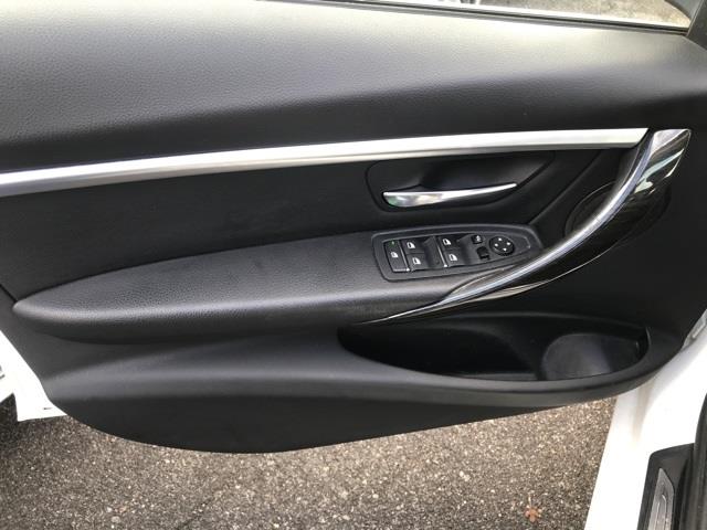 Used BMW 3 Series 330i xDrive 2017 | Hillside Auto Outlet. Jamaica, New York Used BMW 3 Series 330i xDrive 2017 | Hillside Auto Outlet. Jamaica, New York