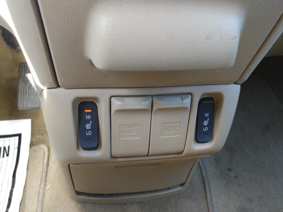 2008 Honda Odyssey 5dr EX-L, available for sale in Chicopee, Massachusetts | Matts Auto Mall LLC. Chicopee, Massachusetts 2008 Honda Odyssey 5dr EX-L, available for sale in Chicopee, Massachusetts | Matts Auto Mall LLC. Chicopee, Massachusetts