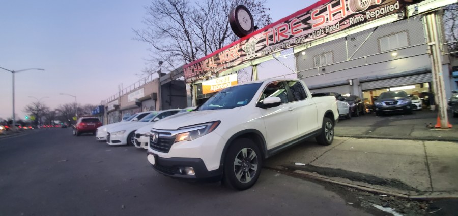 Used Honda Ridgeline RTL 4x4 Crew Cab 5.3'' Bed 2017 | Rubber Bros Auto World. Brooklyn, New York Used Honda Ridgeline RTL 4x4 Crew Cab 5.3'' Bed 2017 | Rubber Bros Auto World. Brooklyn, New York