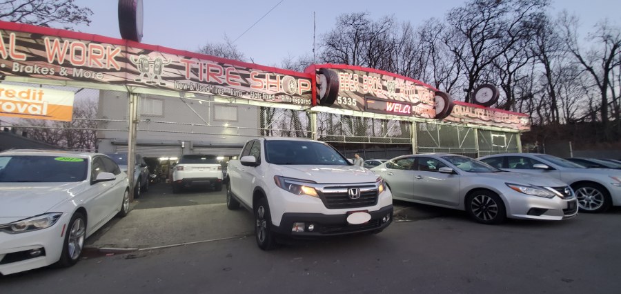 Used Honda Ridgeline RTL 4x4 Crew Cab 5.3'' Bed 2017 | Rubber Bros Auto World. Brooklyn, New York Used Honda Ridgeline RTL 4x4 Crew Cab 5.3'' Bed 2017 | Rubber Bros Auto World. Brooklyn, New York