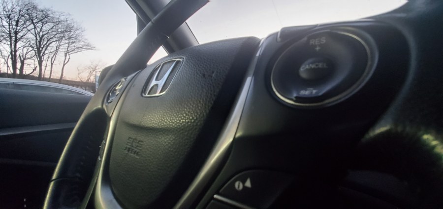 Used Honda Ridgeline RTL 4x4 Crew Cab 5.3'' Bed 2017 | Rubber Bros Auto World. Brooklyn, New York Used Honda Ridgeline RTL 4x4 Crew Cab 5.3'' Bed 2017 | Rubber Bros Auto World. Brooklyn, New York