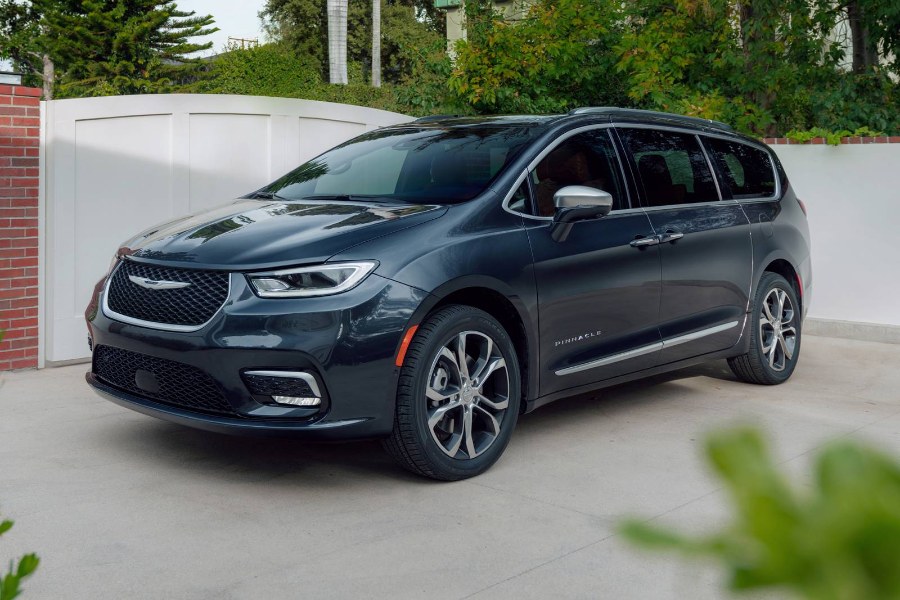 2021 Chrysler Voyager L FWD, available for sale in Brooklyn, New York | Affordable Auto Leasing LLC. Brooklyn, New York