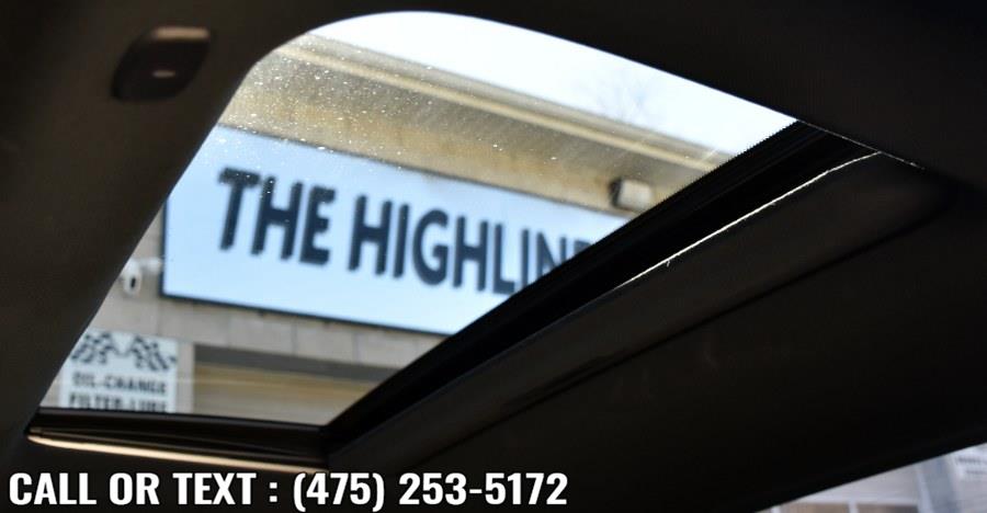 Used INFINITI Q60 3.0t Premium AWD 2017 | Highline Car Connection. Waterbury, Connecticut Used INFINITI Q60 3.0t Premium AWD 2017 | Highline Car Connection. Waterbury, Connecticut