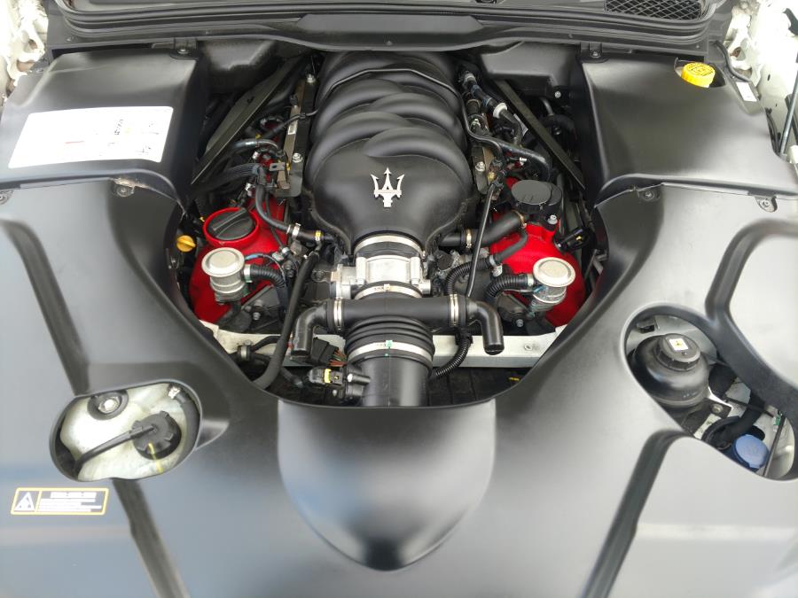 Used Maserati GranTurismo Convertible 2dr Conv GranTurismo MC 2013 | Alpine Motors Inc. Wantagh, New York Used Maserati GranTurismo Convertible 2dr Conv GranTurismo MC 2013 | Alpine Motors Inc. Wantagh, New York