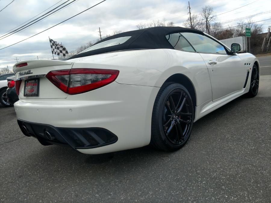 Used Maserati GranTurismo Convertible 2dr Conv GranTurismo MC 2013 | Alpine Motors Inc. Wantagh, New York Used Maserati GranTurismo Convertible 2dr Conv GranTurismo MC 2013 | Alpine Motors Inc. Wantagh, New York