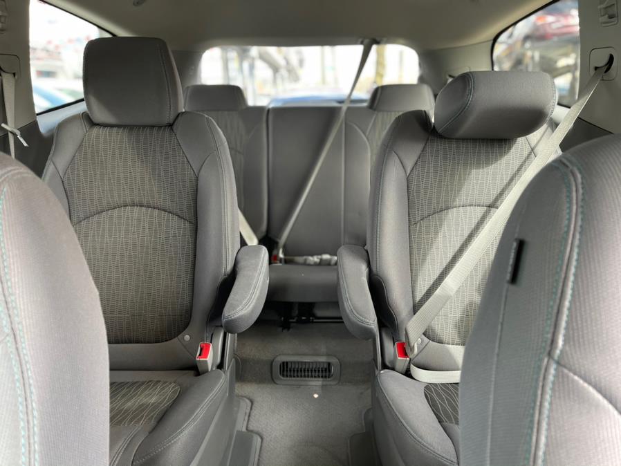 Used Chevrolet Traverse AWD 4dr LT w/2LT 2016 | NYC Automart Inc. Brooklyn, New York Used Chevrolet Traverse AWD 4dr LT w/2LT 2016 | NYC Automart Inc. Brooklyn, New York