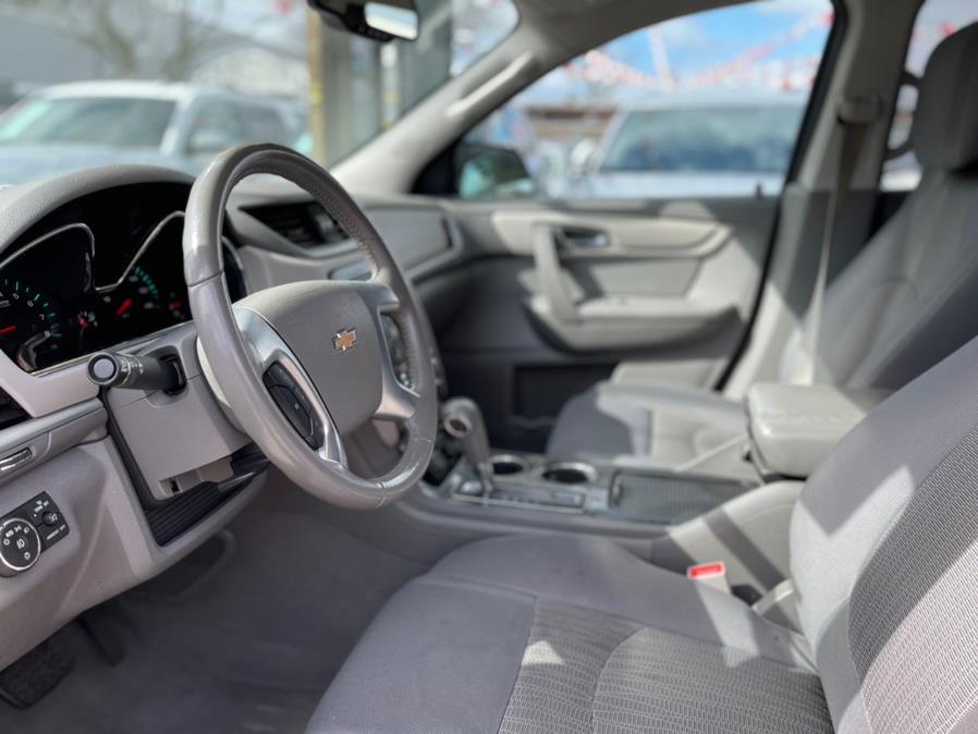 Used Chevrolet Traverse AWD 4dr LT w/2LT 2016 | NYC Automart Inc. Brooklyn, New York Used Chevrolet Traverse AWD 4dr LT w/2LT 2016 | NYC Automart Inc. Brooklyn, New York