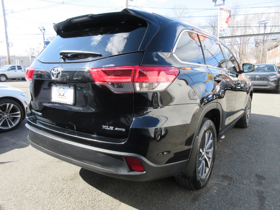 2017 Toyota Highlander XLE V6 AWD (Natl), available for sale in Linden, New Jersey | Route 27 Auto Mall. Linden, New Jersey 2017 Toyota Highlander XLE V6 AWD (Natl), available for sale in Linden, New Jersey | Route 27 Auto Mall. Linden, New Jersey