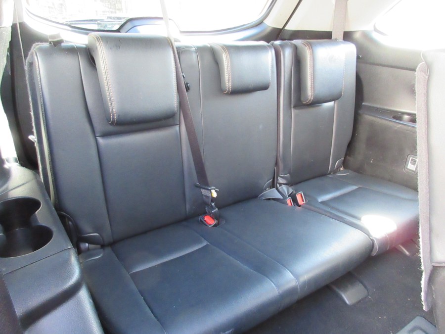 2017 Toyota Highlander XLE V6 AWD (Natl), available for sale in Linden, New Jersey | Route 27 Auto Mall. Linden, New Jersey 2017 Toyota Highlander XLE V6 AWD (Natl), available for sale in Linden, New Jersey | Route 27 Auto Mall. Linden, New Jersey