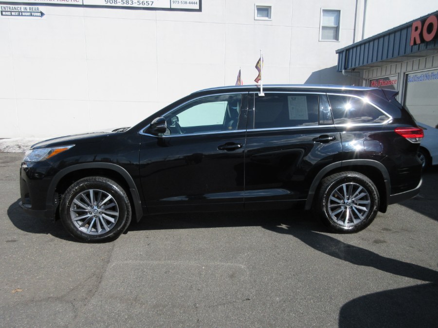 2017 Toyota Highlander XLE V6 AWD (Natl), available for sale in Linden, New Jersey | Route 27 Auto Mall. Linden, New Jersey 2017 Toyota Highlander XLE V6 AWD (Natl), available for sale in Linden, New Jersey | Route 27 Auto Mall. Linden, New Jersey