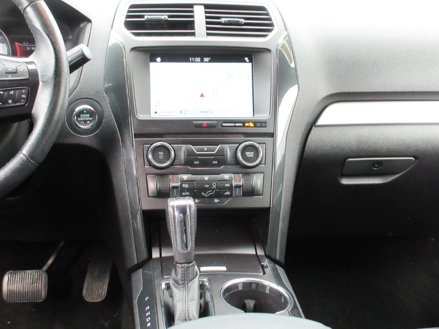 2017 Ford Explorer XLT 4WD, available for sale in Linden, New Jersey | Route 27 Auto Mall. Linden, New Jersey 2017 Ford Explorer XLT 4WD, available for sale in Linden, New Jersey | Route 27 Auto Mall. Linden, New Jersey