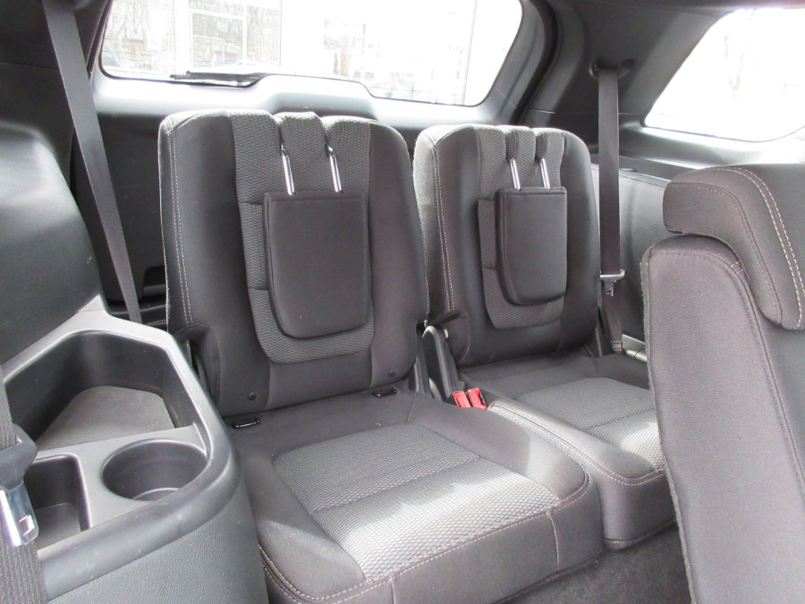 2017 Ford Explorer XLT 4WD, available for sale in Linden, New Jersey | Route 27 Auto Mall. Linden, New Jersey 2017 Ford Explorer XLT 4WD, available for sale in Linden, New Jersey | Route 27 Auto Mall. Linden, New Jersey