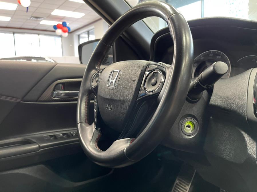 2017 Honda Accord Sedan Sport SE CVT, available for sale in Inwood, New York | 5 Towns Drive. Inwood, New York 2017 Honda Accord Sedan Sport SE CVT, available for sale in Inwood, New York | 5 Towns Drive. Inwood, New York