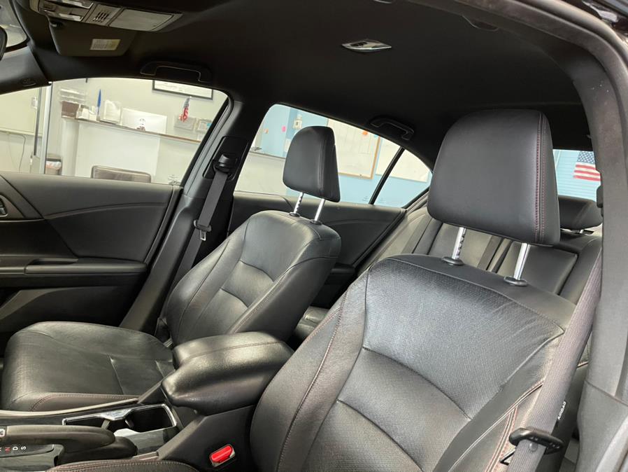 2017 Honda Accord Sedan Sport SE CVT, available for sale in Inwood, New York | 5 Towns Drive. Inwood, New York 2017 Honda Accord Sedan Sport SE CVT, available for sale in Inwood, New York | 5 Towns Drive. Inwood, New York