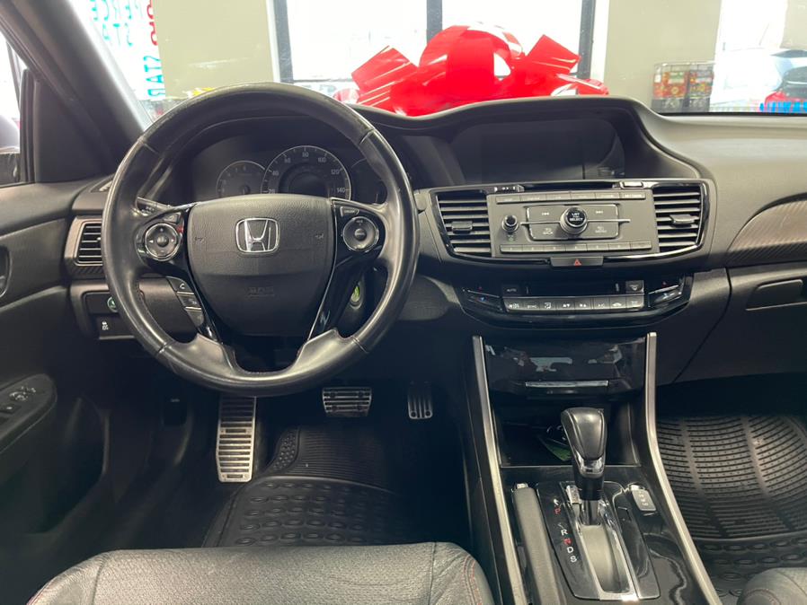 2017 Honda Accord Sedan Sport SE CVT, available for sale in Inwood, New York | 5 Towns Drive. Inwood, New York 2017 Honda Accord Sedan Sport SE CVT, available for sale in Inwood, New York | 5 Towns Drive. Inwood, New York