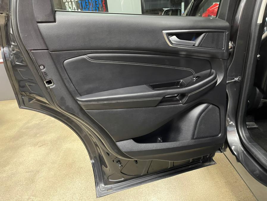 2018 Ford Edge Titanium AWD, available for sale in Inwood, New York | 5 Towns Drive. Inwood, New York 2018 Ford Edge Titanium AWD, available for sale in Inwood, New York | 5 Towns Drive. Inwood, New York