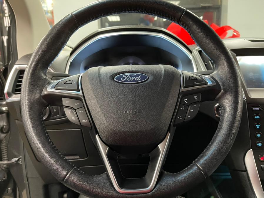 2018 Ford Edge Titanium AWD, available for sale in Inwood, New York | 5 Towns Drive. Inwood, New York 2018 Ford Edge Titanium AWD, available for sale in Inwood, New York | 5 Towns Drive. Inwood, New York