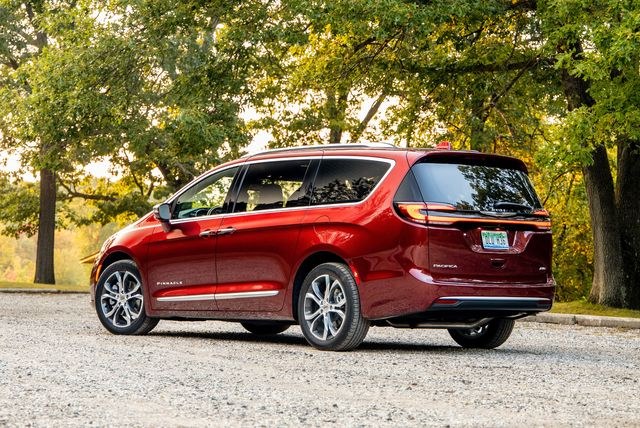 2021 Chrysler Pacifica Touring L FWD, available for sale in Brooklyn, New York | Affordable Auto Leasing LLC. Brooklyn, New York