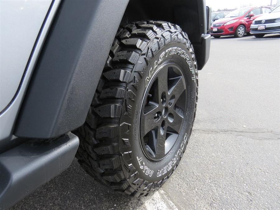 Used Jeep Wrangler Unlimited Sport 4x4 4dr SUV 2016 | Lake City Exports Inc. Auburn, Maine Used Jeep Wrangler Unlimited Sport 4x4 4dr SUV 2016 | Lake City Exports Inc. Auburn, Maine