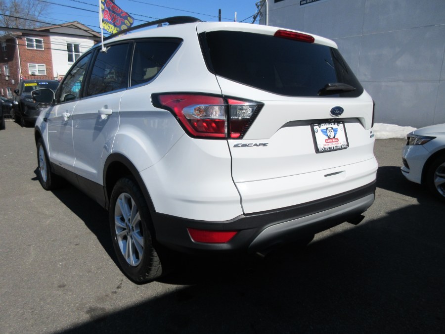 2018 Ford Escape SE 4WD, available for sale in Linden, New Jersey | Route 27 Auto Mall. Linden, New Jersey 2018 Ford Escape SE 4WD, available for sale in Linden, New Jersey | Route 27 Auto Mall. Linden, New Jersey