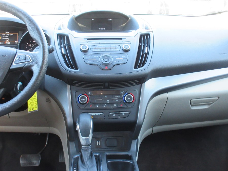 2018 Ford Escape SE 4WD, available for sale in Linden, New Jersey | Route 27 Auto Mall. Linden, New Jersey 2018 Ford Escape SE 4WD, available for sale in Linden, New Jersey | Route 27 Auto Mall. Linden, New Jersey