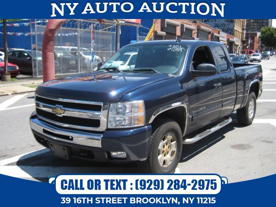 Used Chevrolet Silverado 1500 4WD Ext Cab 143.5" LT 2011 | NY Auto Auction. Brooklyn, New York