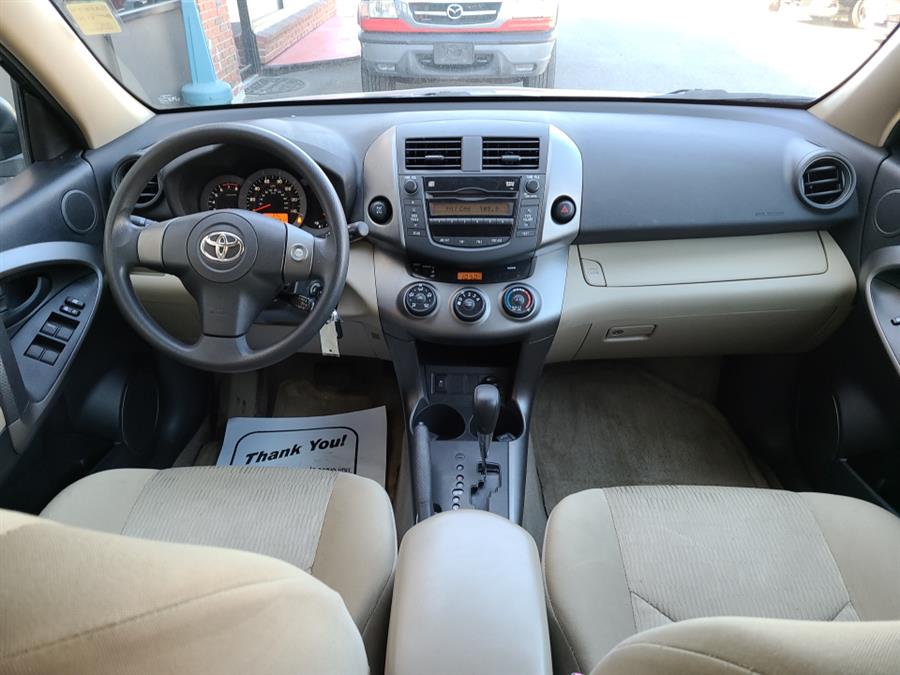 Used Toyota RAV4 4WD 4dr AT 2010 | National Auto Brokers, Inc.. Waterbury, Connecticut Used Toyota RAV4 4WD 4dr AT 2010 | National Auto Brokers, Inc.. Waterbury, Connecticut
