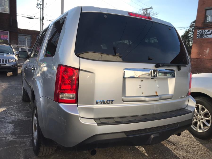 Used Honda Pilot 4WD 4dr LX 2015 | Affordable Motors Inc. Bridgeport, Connecticut Used Honda Pilot 4WD 4dr LX 2015 | Affordable Motors Inc. Bridgeport, Connecticut