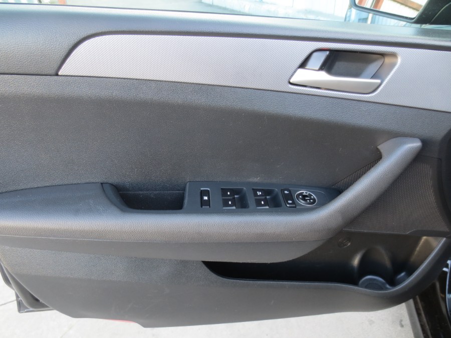 2018 Hyundai Sonata SE 2.4L SULEV, available for sale in Santa Ana, California | Auto Max Of Santa Ana. Santa Ana, California 2018 Hyundai Sonata SE 2.4L SULEV, available for sale in Santa Ana, California | Auto Max Of Santa Ana. Santa Ana, California
