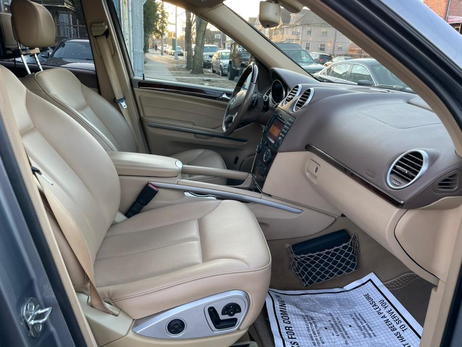 2012 Mercedes-Benz GL-Class 4MATIC 4dr GL 450, available for sale in Brooklyn, New York | Worlds Best Auto Inc. Brooklyn, New York 2012 Mercedes-Benz GL-Class 4MATIC 4dr GL 450, available for sale in Brooklyn, New York | Worlds Best Auto Inc. Brooklyn, New York