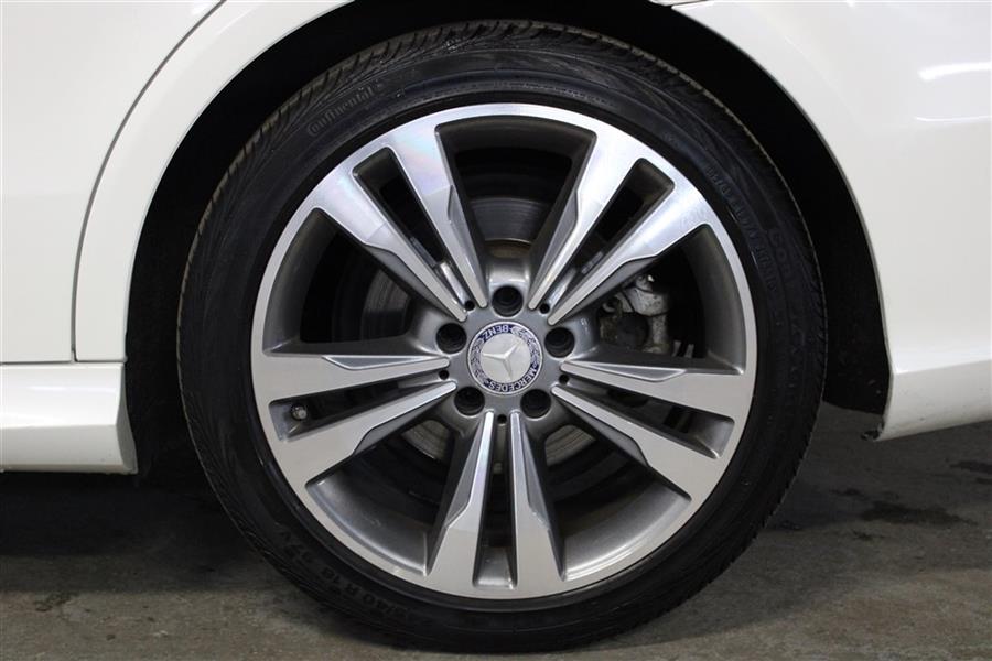 Used Mercedes-benz e 350 4MATIC 2016 | Fast Track Motors. Paterson, New Jersey Used Mercedes-benz e 350 4MATIC 2016 | Fast Track Motors. Paterson, New Jersey