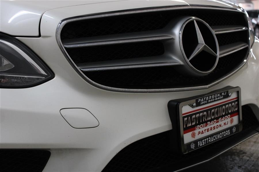 Used Mercedes-benz e 350 4MATIC 2016 | Fast Track Motors. Paterson, New Jersey Used Mercedes-benz e 350 4MATIC 2016 | Fast Track Motors. Paterson, New Jersey