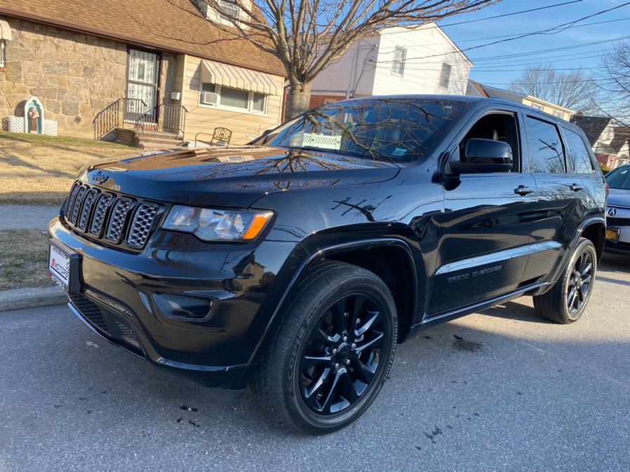 Used Jeep Grand Cherokee Altitude 4x4 *Ltd Avail* 2018 | 26 Motors Corp. Bronx, New York Used Jeep Grand Cherokee Altitude 4x4 *Ltd Avail* 2018 | 26 Motors Corp. Bronx, New York
