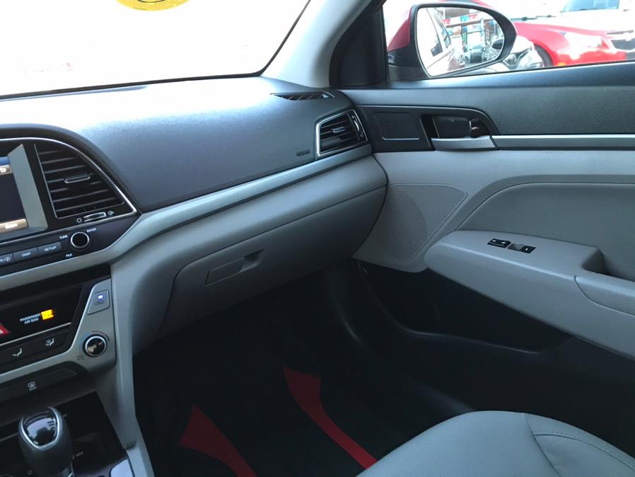 Used Hyundai Elantra SEL 2.0L Auto SULEV (Alabama) 2018 | Affordable Motors Inc. Bridgeport, Connecticut Used Hyundai Elantra SEL 2.0L Auto SULEV (Alabama) 2018 | Affordable Motors Inc. Bridgeport, Connecticut