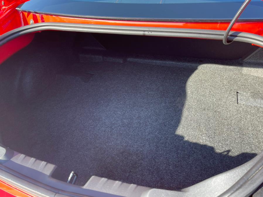 Used Chevrolet Camaro 2dr Cpe SS w/2SS 2015 | Mike And Tony Auto Sales, Inc. South Windsor, Connecticut Used Chevrolet Camaro 2dr Cpe SS w/2SS 2015 | Mike And Tony Auto Sales, Inc. South Windsor, Connecticut