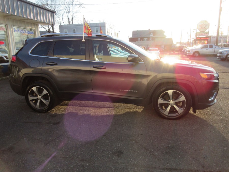 2019 Jeep Cherokee Limited FWD, available for sale in Linden, New Jersey | Route 27 Auto Mall. Linden, New Jersey 2019 Jeep Cherokee Limited FWD, available for sale in Linden, New Jersey | Route 27 Auto Mall. Linden, New Jersey