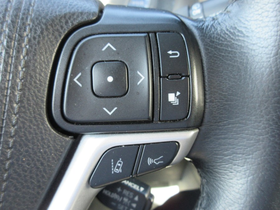 2019 Toyota Sienna XLE FWD 8-Passenger (Natl), available for sale in Linden, New Jersey | Route 27 Auto Mall. Linden, New Jersey 2019 Toyota Sienna XLE FWD 8-Passenger (Natl), available for sale in Linden, New Jersey | Route 27 Auto Mall. Linden, New Jersey