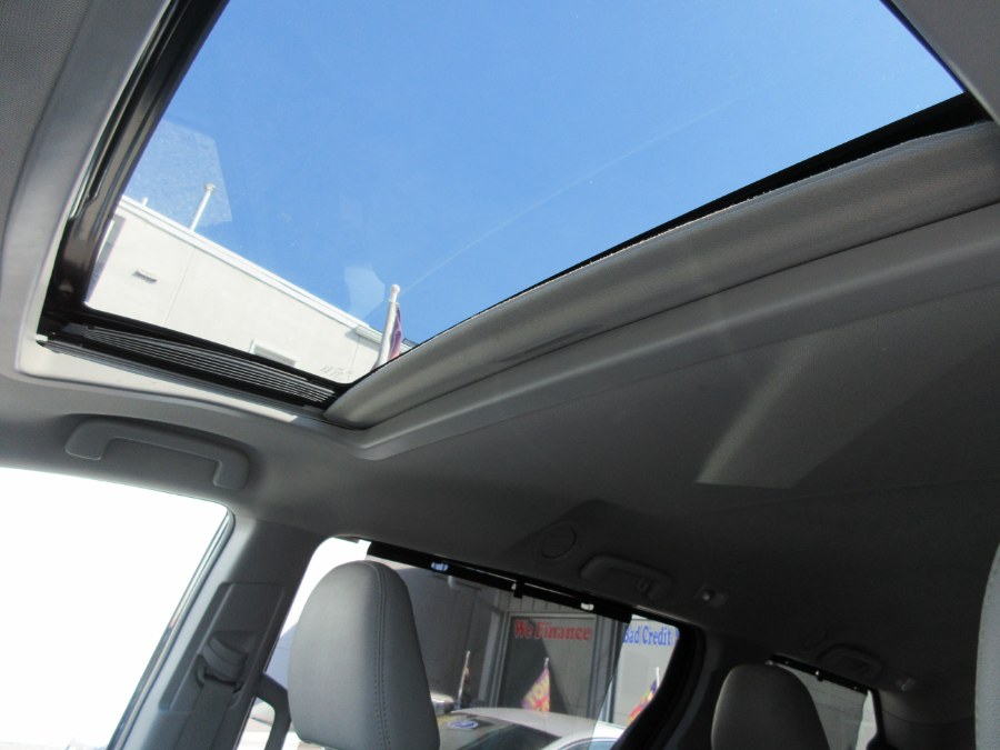 2019 Toyota Sienna XLE FWD 8-Passenger (Natl), available for sale in Linden, New Jersey | Route 27 Auto Mall. Linden, New Jersey 2019 Toyota Sienna XLE FWD 8-Passenger (Natl), available for sale in Linden, New Jersey | Route 27 Auto Mall. Linden, New Jersey
