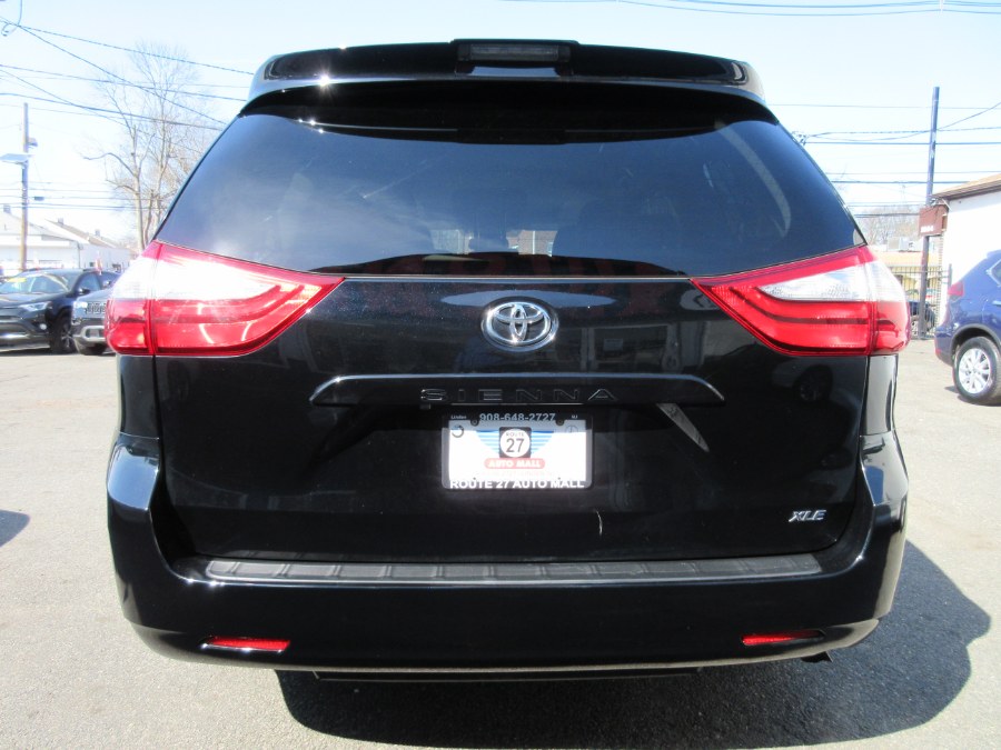 2019 Toyota Sienna XLE FWD 8-Passenger (Natl), available for sale in Linden, New Jersey | Route 27 Auto Mall. Linden, New Jersey 2019 Toyota Sienna XLE FWD 8-Passenger (Natl), available for sale in Linden, New Jersey | Route 27 Auto Mall. Linden, New Jersey