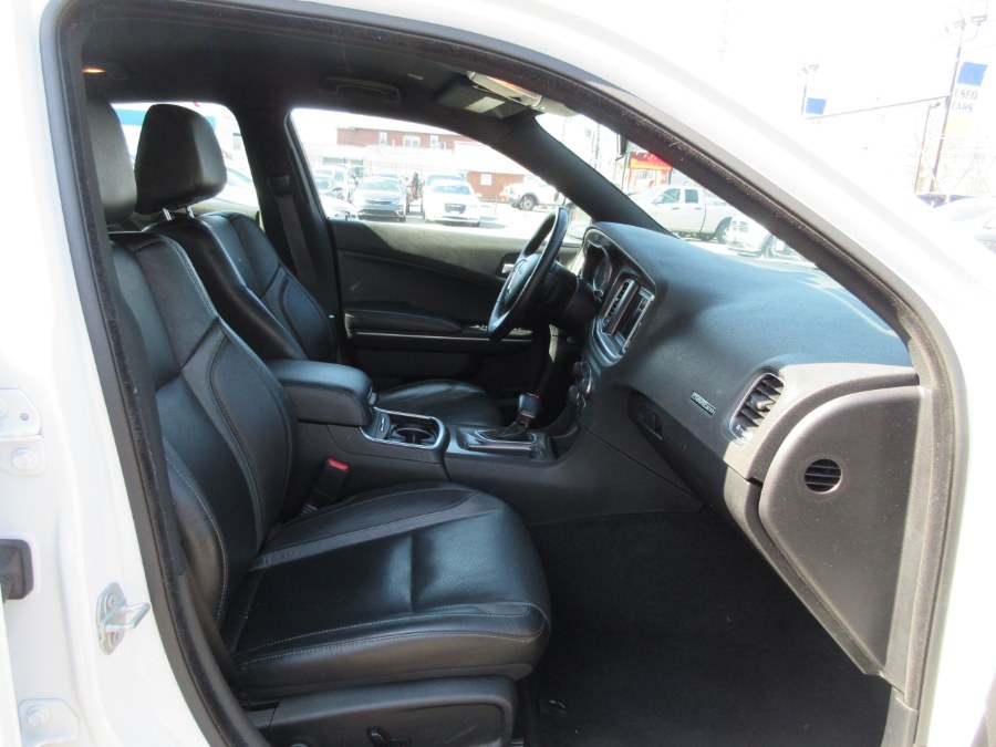 2019 Dodge Charger SXT RWD, available for sale in Linden, New Jersey | Route 27 Auto Mall. Linden, New Jersey 2019 Dodge Charger SXT RWD, available for sale in Linden, New Jersey | Route 27 Auto Mall. Linden, New Jersey