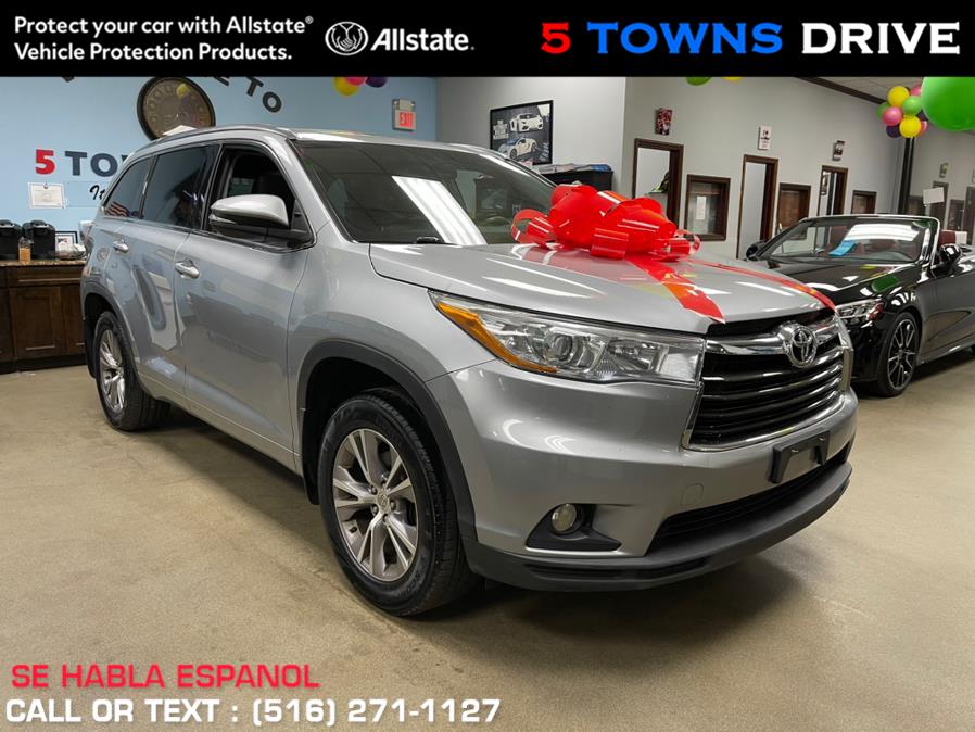 2015 Toyota Highlander AWD 4dr V6 XLE (Natl), available for sale in Inwood, New York | 5 Towns Drive. Inwood, New York