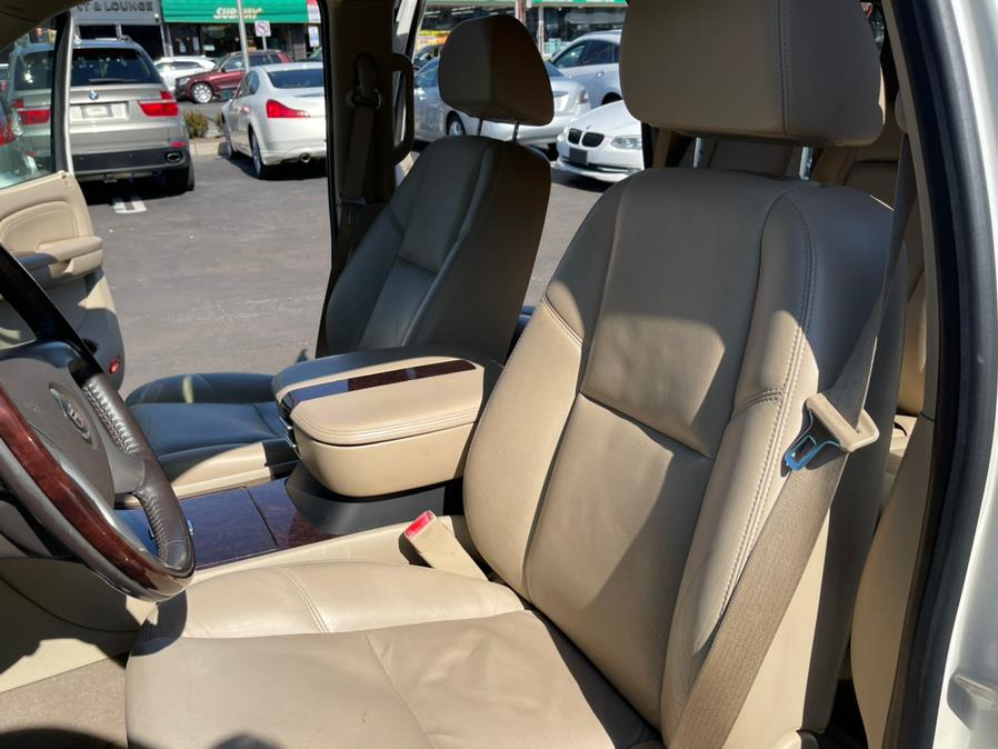 Used Cadillac Escalade AWD 4dr 2009 | Sunrise Auto Sales of Elmont. Elmont, New York Used Cadillac Escalade AWD 4dr 2009 | Sunrise Auto Sales of Elmont. Elmont, New York