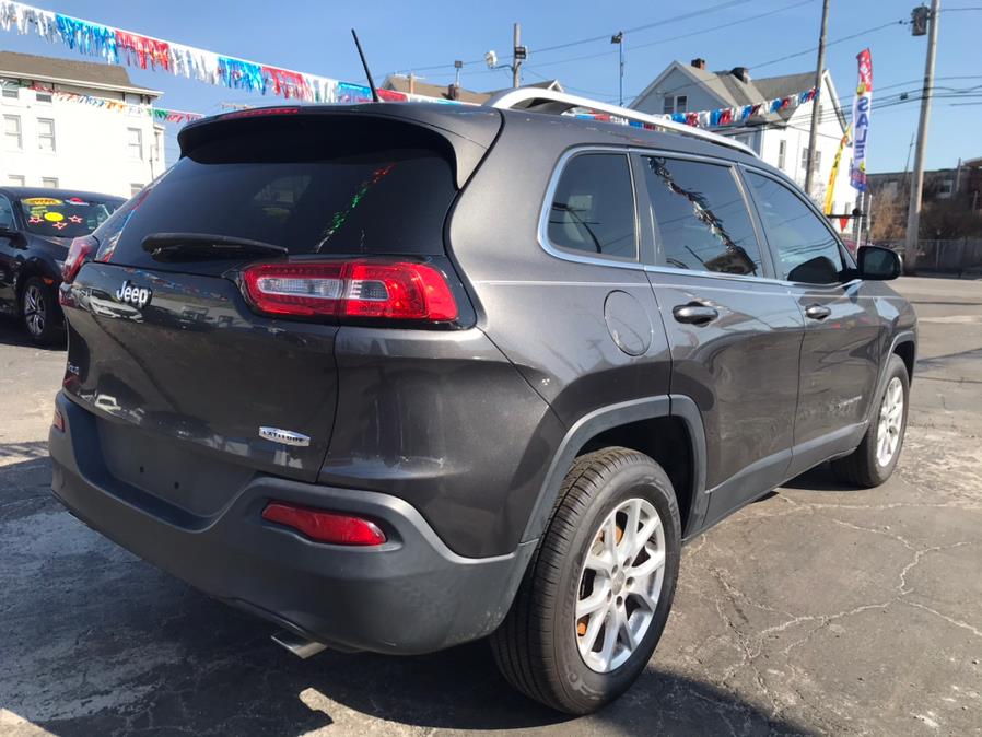 Used Jeep Cherokee 4WD 4dr Latitude 2014 | Affordable Motors Inc. Bridgeport, Connecticut Used Jeep Cherokee 4WD 4dr Latitude 2014 | Affordable Motors Inc. Bridgeport, Connecticut